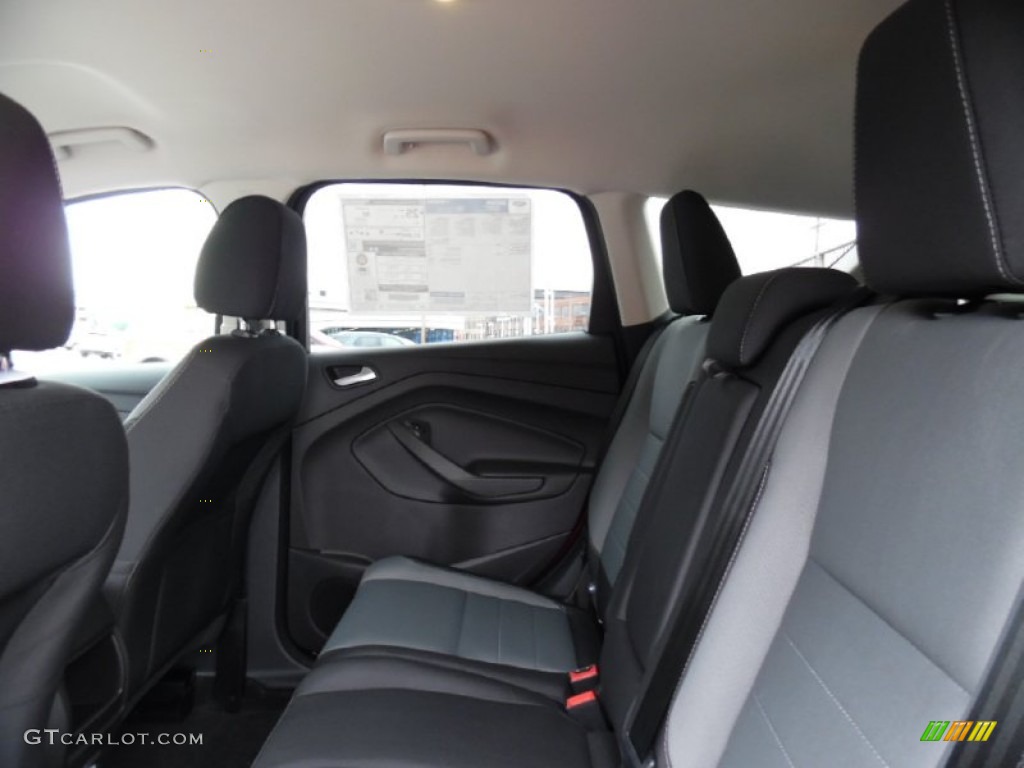 2016 Escape SE 4WD - Ruby Red Metallic / Charcoal Black photo #13