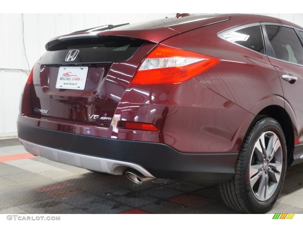 2013 Crosstour EX-L V-6 4WD - Basque Red Pearl II / Ivory photo #64