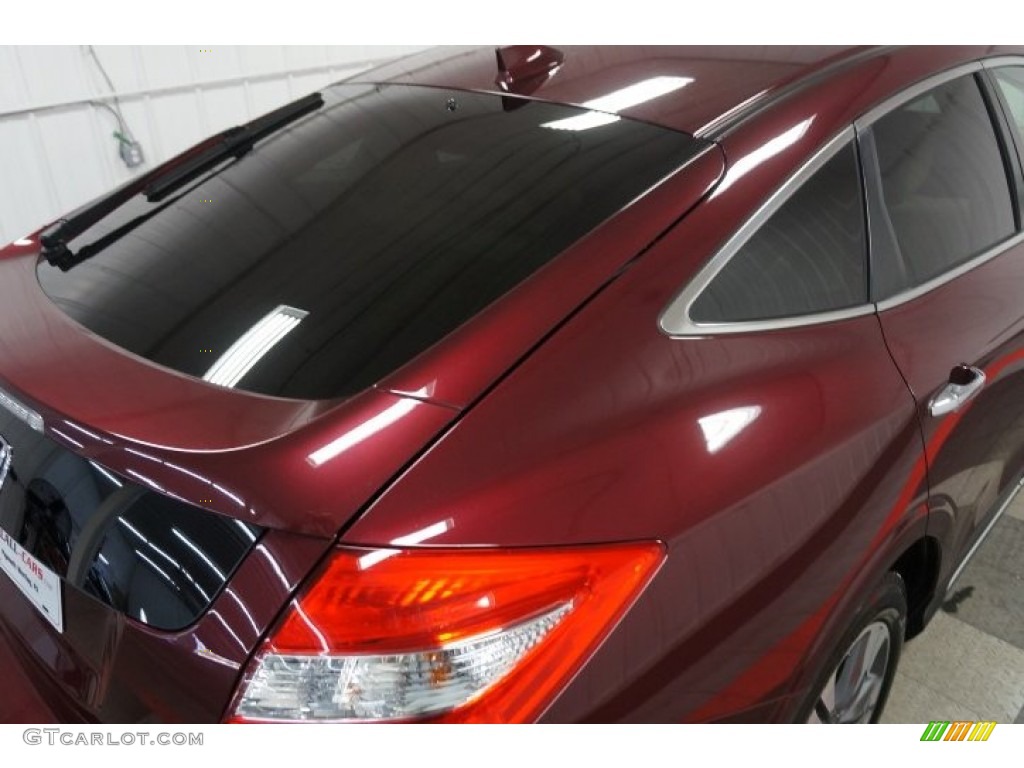 2013 Crosstour EX-L V-6 4WD - Basque Red Pearl II / Ivory photo #81