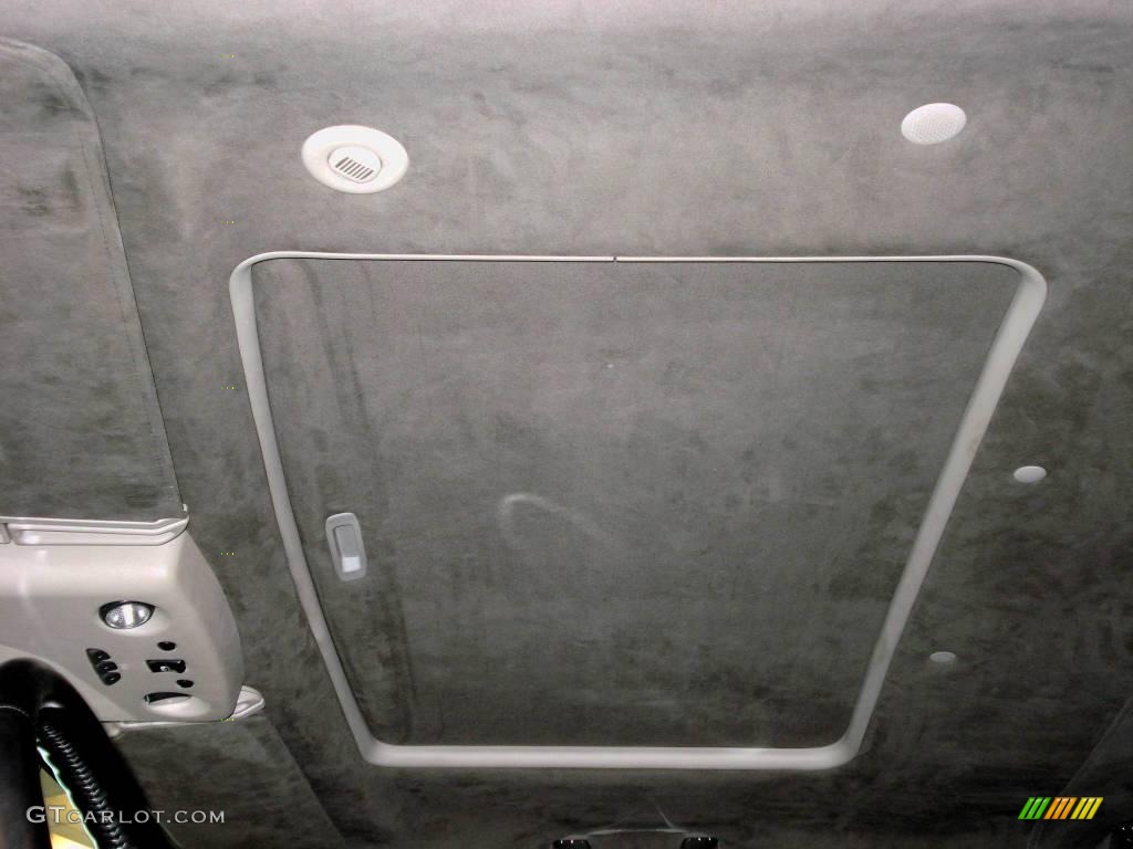 2005 H2 SUT Alpha Duramax Diesel Conversion - White / Ebony Black photo #13