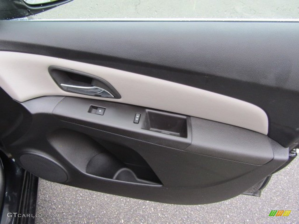 2015 Cruze LT - Autumn Bronze Metallic / Jet Black/Medium Titanium photo #20