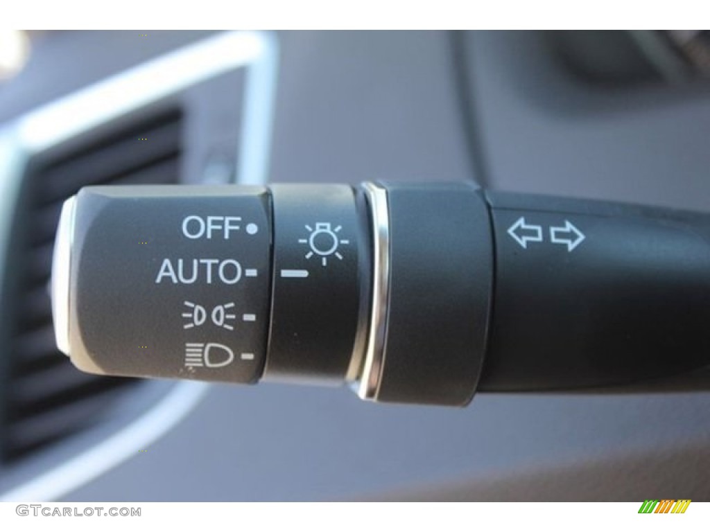 2016 Acura TLX 2.4 Controls Photo #108346671