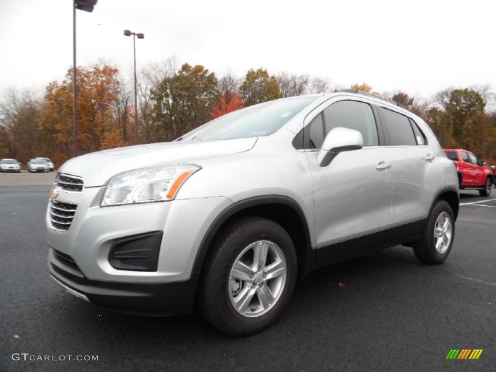 2016 Trax LT - Silver Ice Metallic / Jet Black photo #1