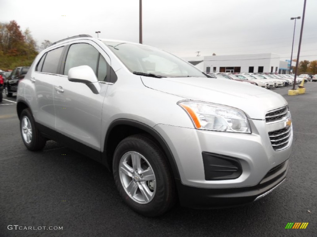 2016 Trax LT - Silver Ice Metallic / Jet Black photo #3