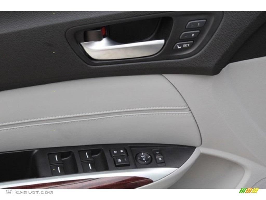 2016 Acura TLX 2.4 Controls Photo #108347799