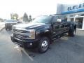 Black - Silverado 3500HD High Country Crew Cab Dual Rear Wheel 4x4 Photo No. 3