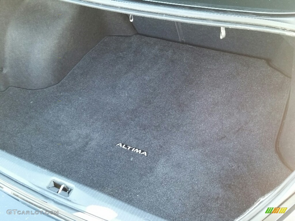 2010 Altima 2.5 S - Super Black / Charcoal photo #19