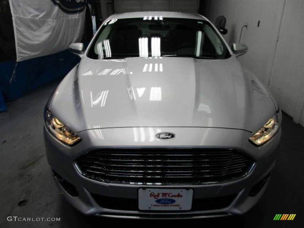 2016 Fusion Energi SE - Ingot Silver Metallic / Charcoal Black photo #2