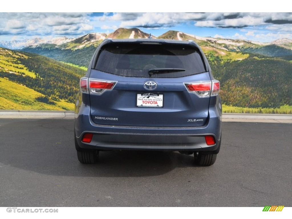 2015 Highlander XLE AWD - Shoreline Blue Pearl / Almond photo #4