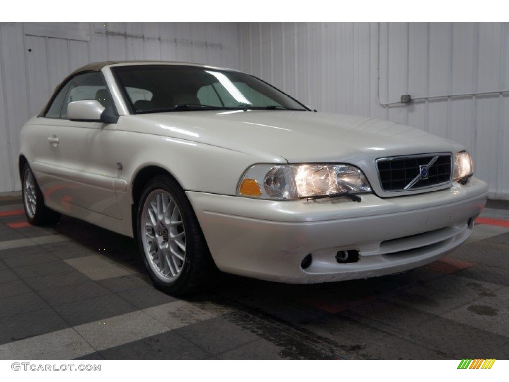 2004 C70 Low Pressure Turbo - White / Beige photo #5