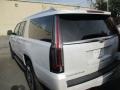 Crystal White Tricoat - Escalade ESV Luxury 4WD Photo No. 4