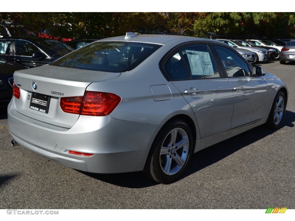 2014 3 Series 320i xDrive Sedan - Glacier Silver Metallic / Black photo #3