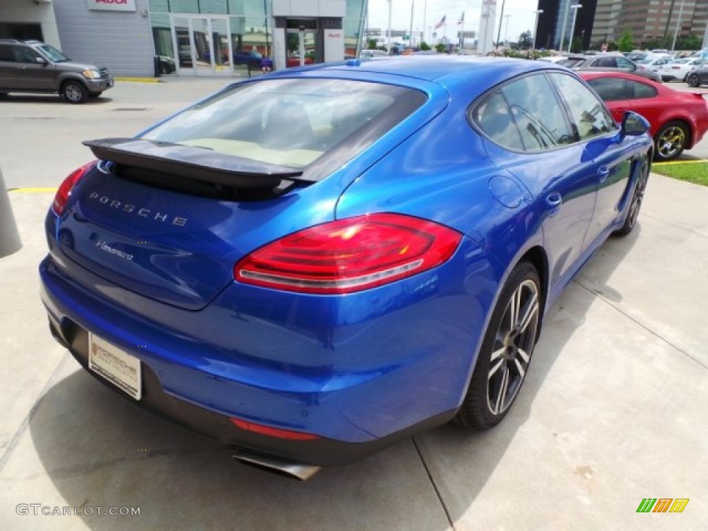 2015 Panamera  - Sapphire Blue Metallic / Luxor Beige photo #7