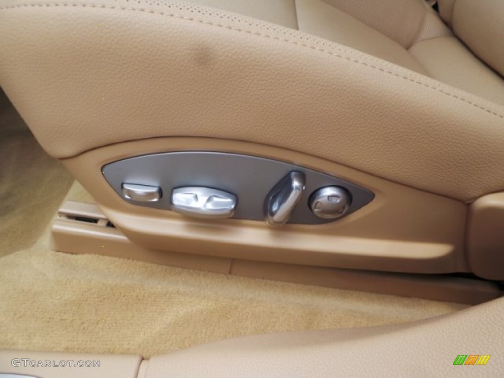 2015 Panamera  - Sapphire Blue Metallic / Luxor Beige photo #13