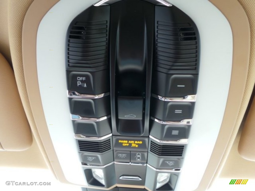 2015 Panamera  - Sapphire Blue Metallic / Luxor Beige photo #17