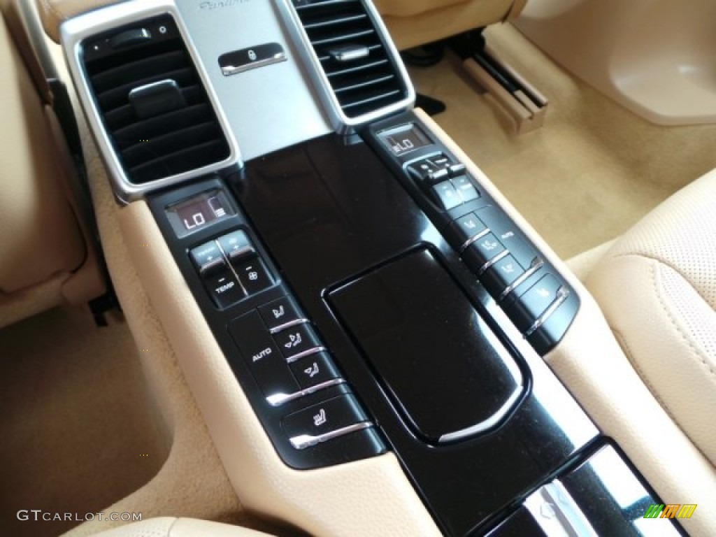 2015 Panamera  - Sapphire Blue Metallic / Luxor Beige photo #26