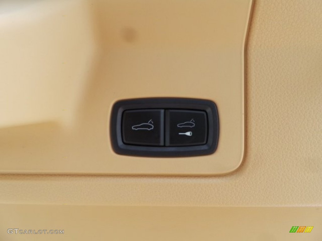 2015 Panamera  - Sapphire Blue Metallic / Luxor Beige photo #30