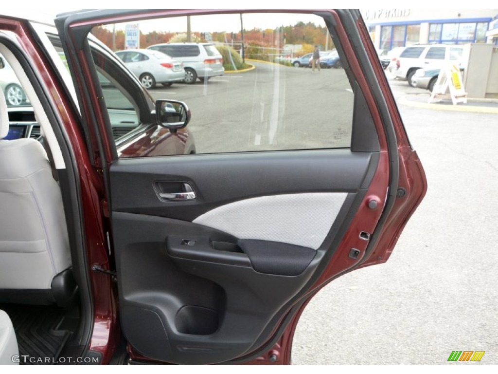 2015 Honda CR-V EX Gray Door Panel Photo #108372876