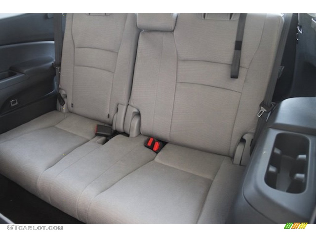 2016 Pilot LX AWD - Lunar Silver Metallic / Gray photo #12