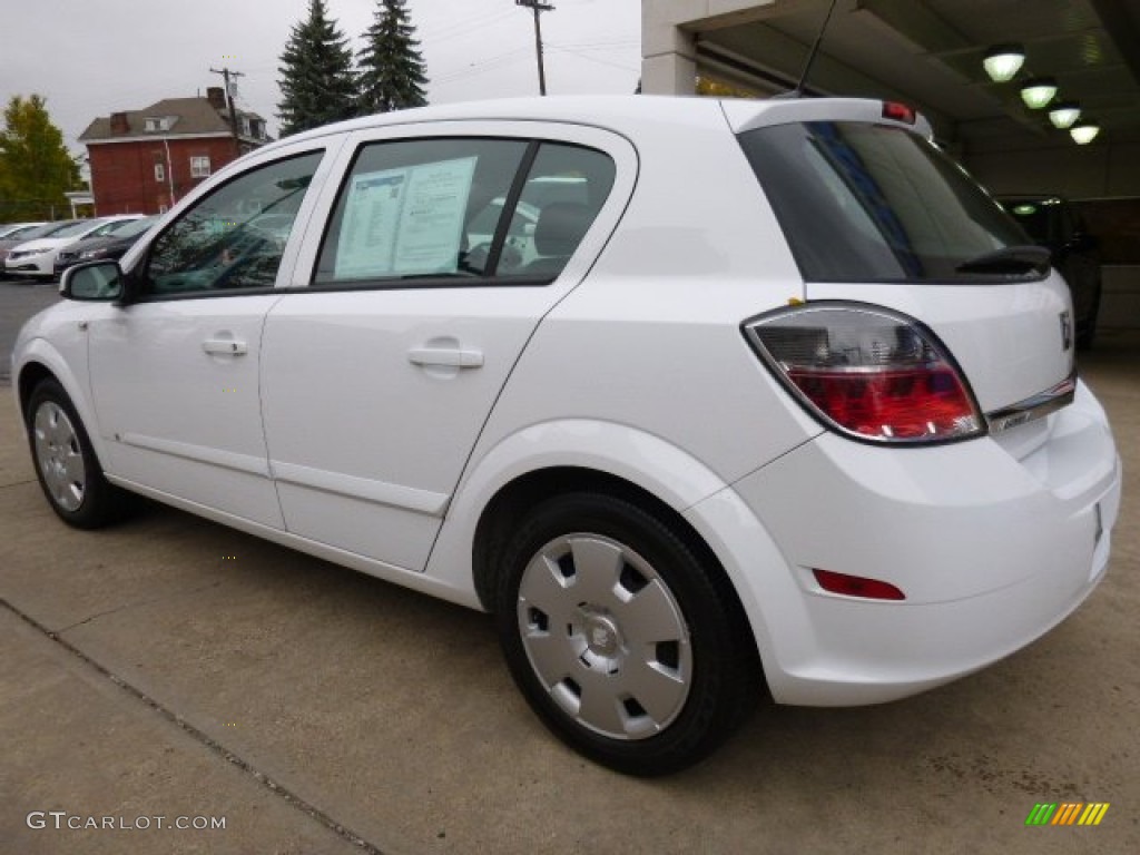 2008 Astra XE Sedan - Arctic White / Charcoal photo #10