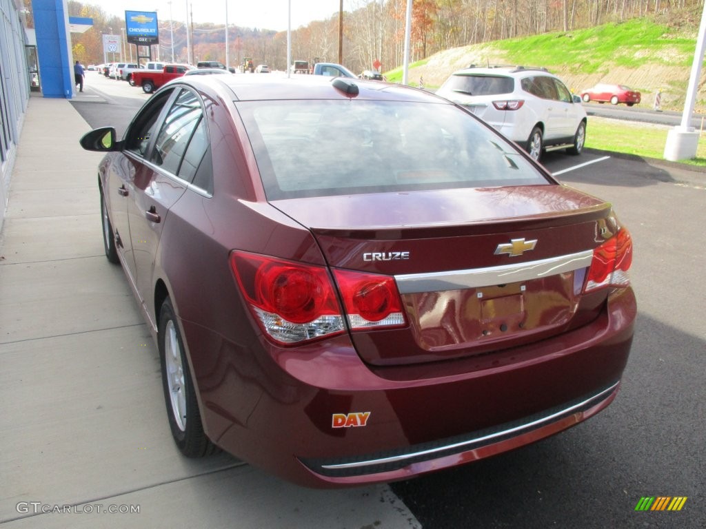 2016 Cruze Limited LT - Siren Red Tintcoat / Jet Black photo #7