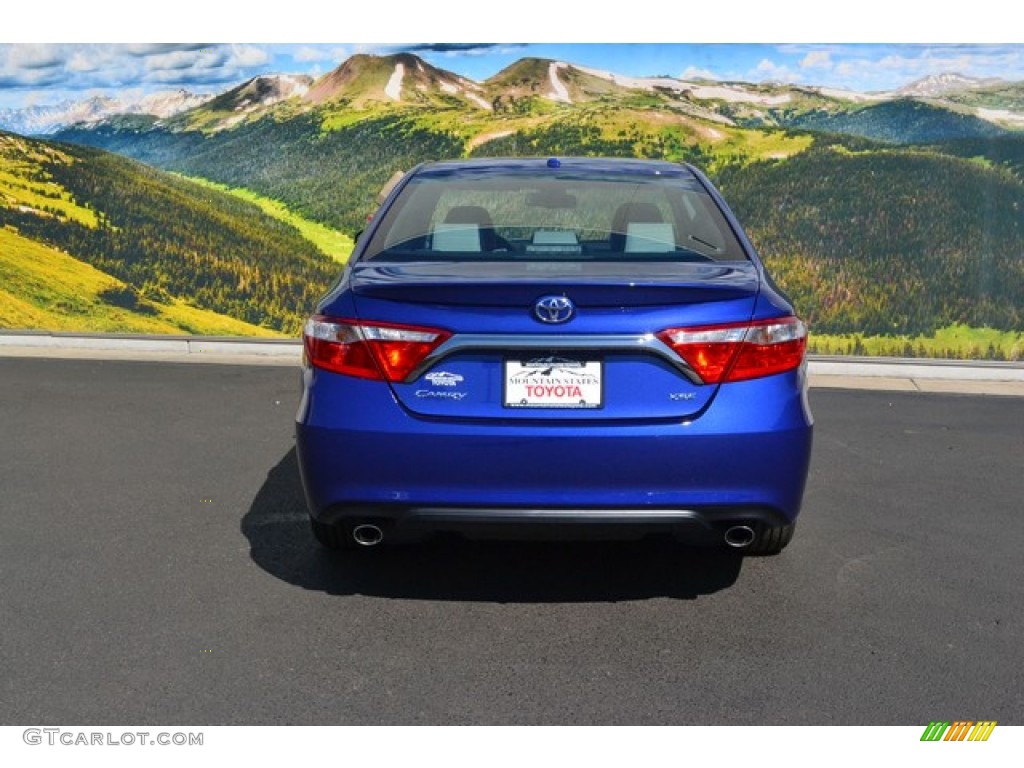 2016 Camry XSE - Blue Crush Metallic / Ash photo #4