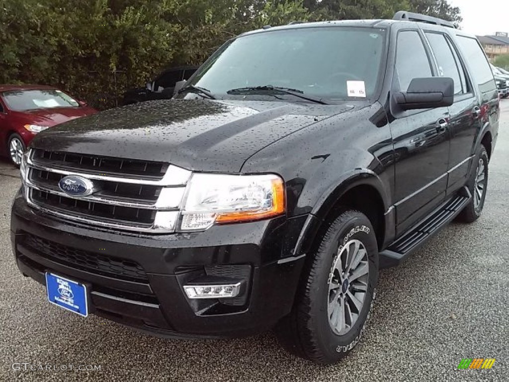 2015 Expedition XLT - Tuxedo Black Metallic / Ebony photo #6