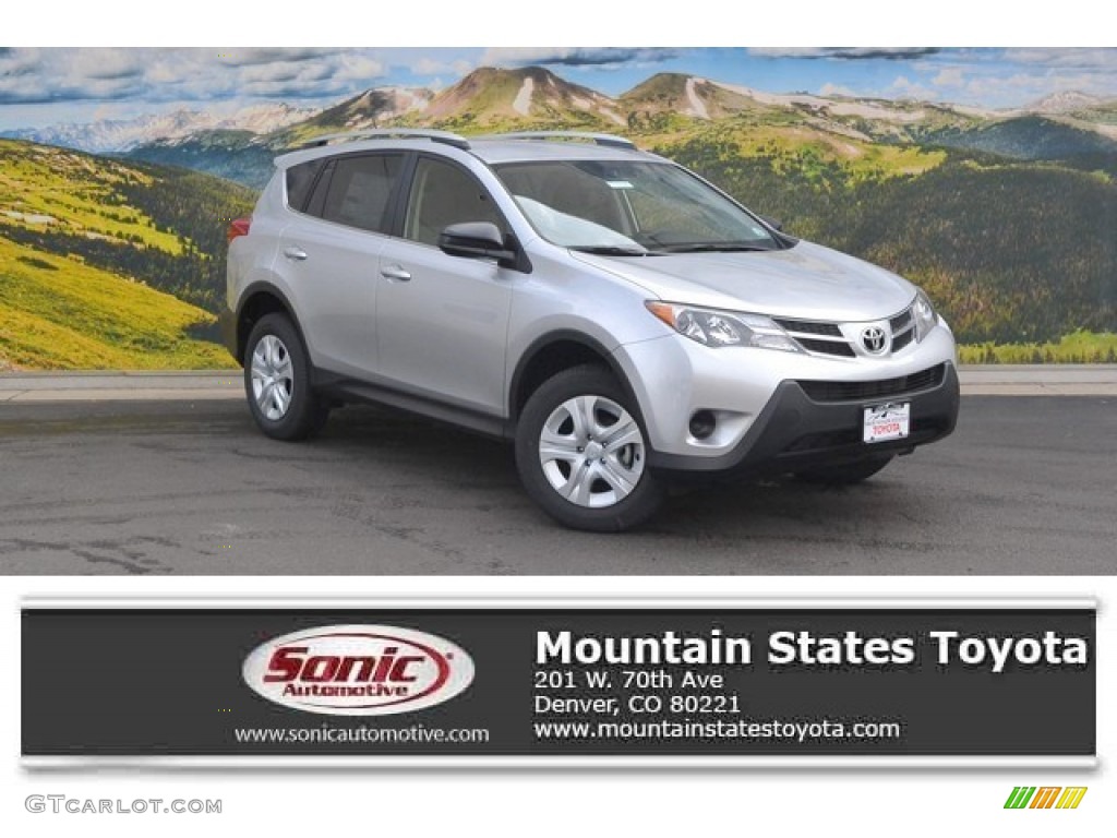 2015 RAV4 LE - Classic Silver Metallic / Ash photo #1