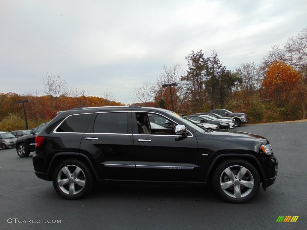 2011 Grand Cherokee Overland 4x4 - Brilliant Black Crystal Pearl / Dark Frost Beige/Light Frost Beige photo #2