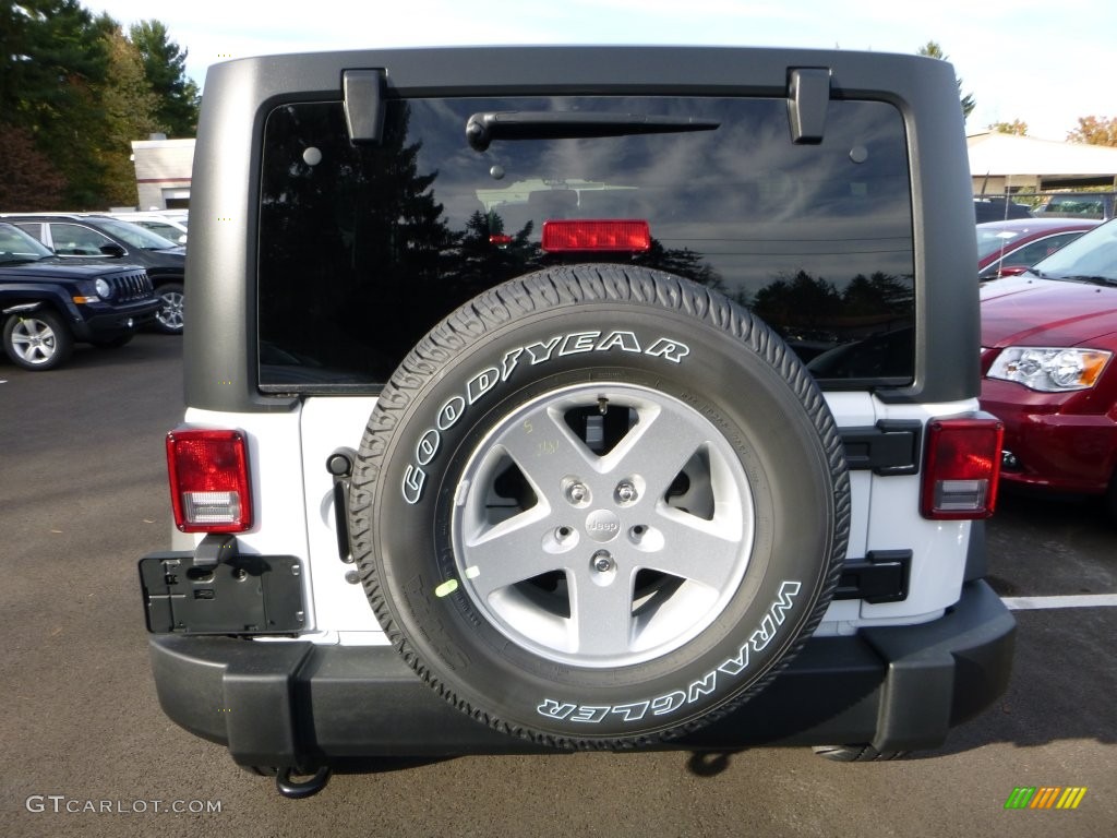 2016 Wrangler Unlimited Sport 4x4 - Bright White / Black photo #7