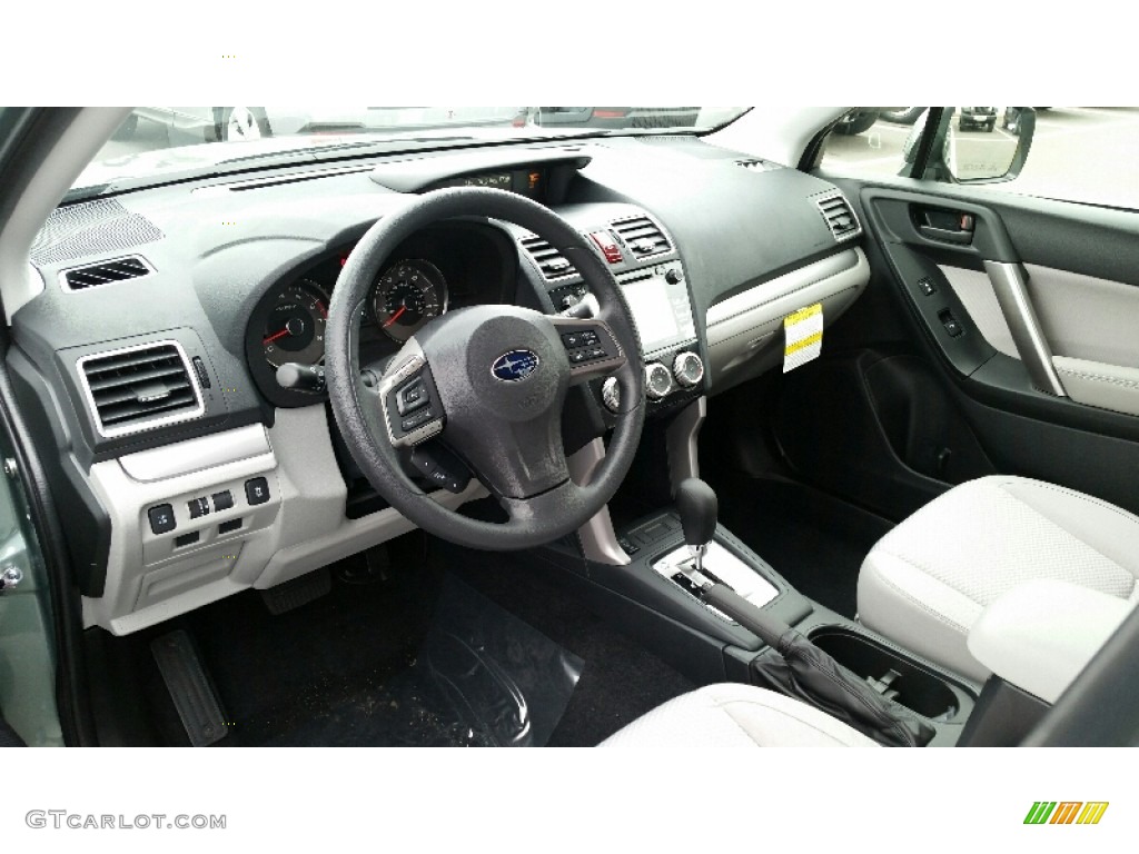 Gray Interior 2016 Subaru Forester 2.5i Premium Photo #108393969