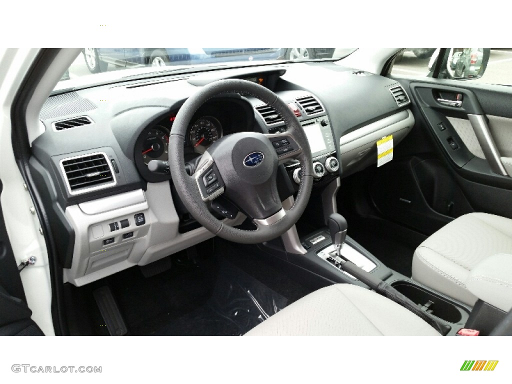 Gray Interior 2016 Subaru Forester 2.5i Limited Photo #108394758