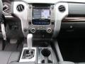 Super White - Tundra Limited CrewMax 4x4 Photo No. 26