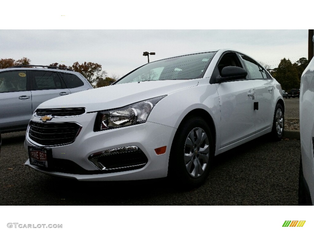 2016 Cruze Limited LS - Summit White / Jet Black/Medium Titanium photo #1