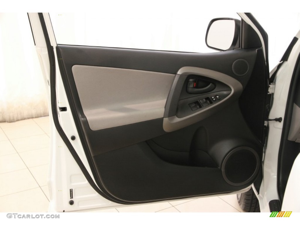 2012 Toyota RAV4 I4 4WD Door Panel Photos