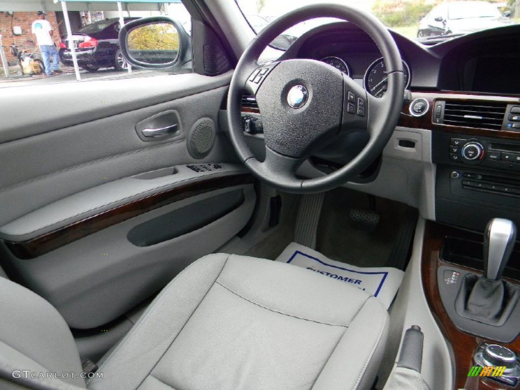Gray Dakota Leather Interior 2011 BMW 3 Series 328i Sedan Photo #108402129
