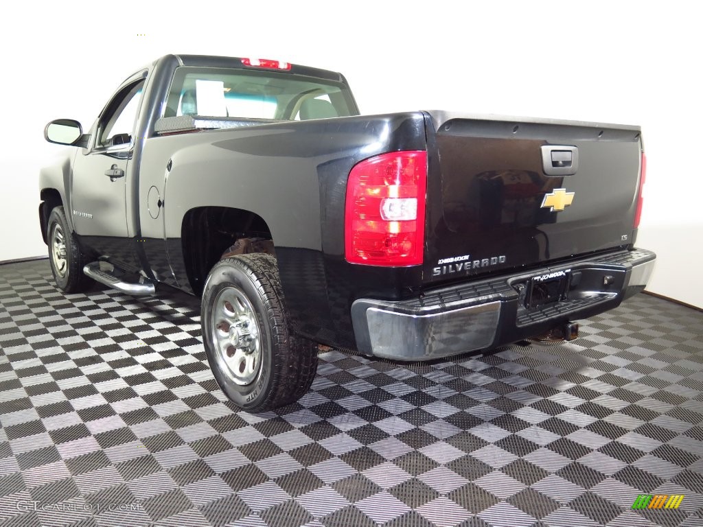 2008 Silverado 1500 Work Truck Regular Cab - Black / Dark Titanium photo #14