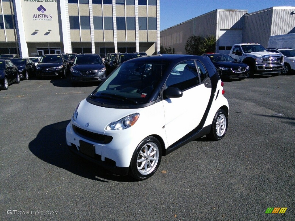 2008 fortwo passion coupe - Crystal White / Design Black photo #3