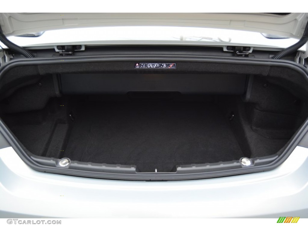 2015 BMW 6 Series 650i xDrive Convertible Trunk Photos