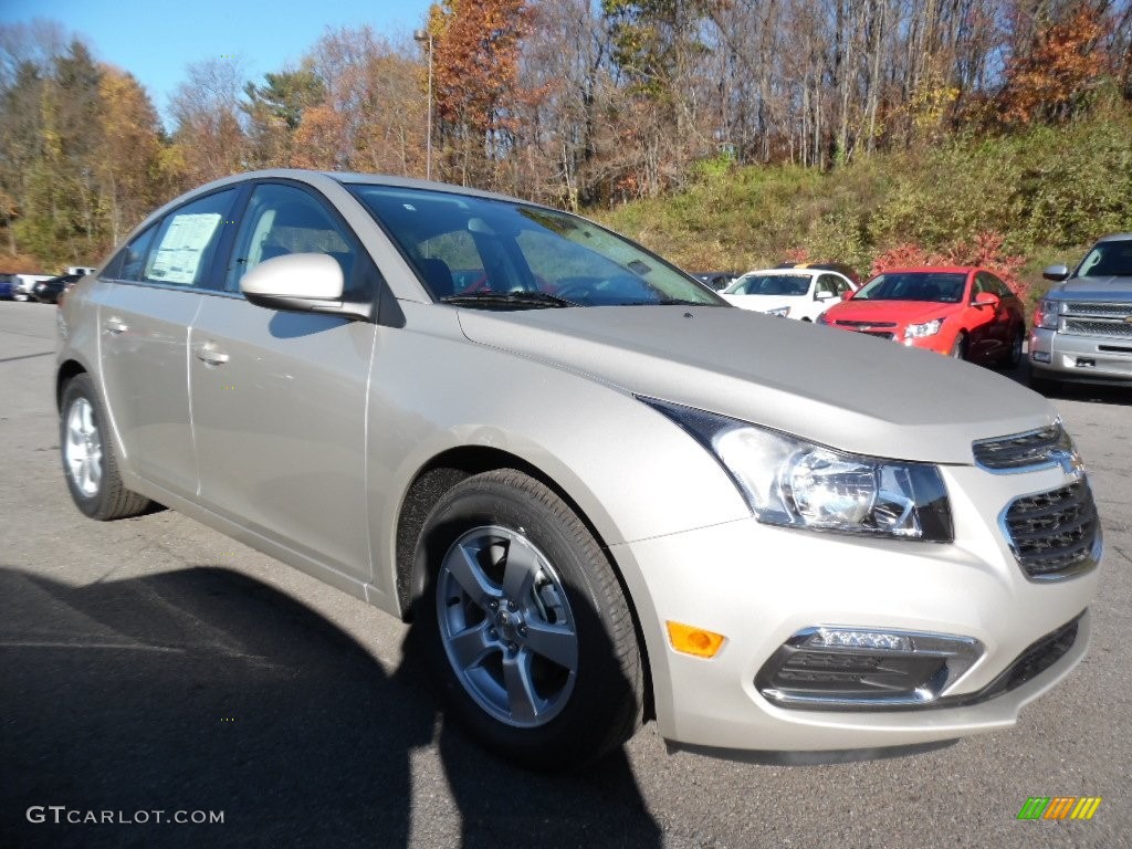 2016 Cruze Limited LT - Champagne Silver Metallic / Jet Black photo #3