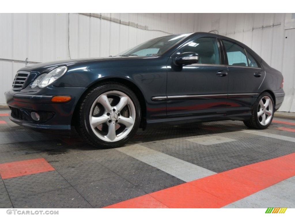 2005 Mercedes-Benz C 230 Kompressor Sedan Exterior Photos
