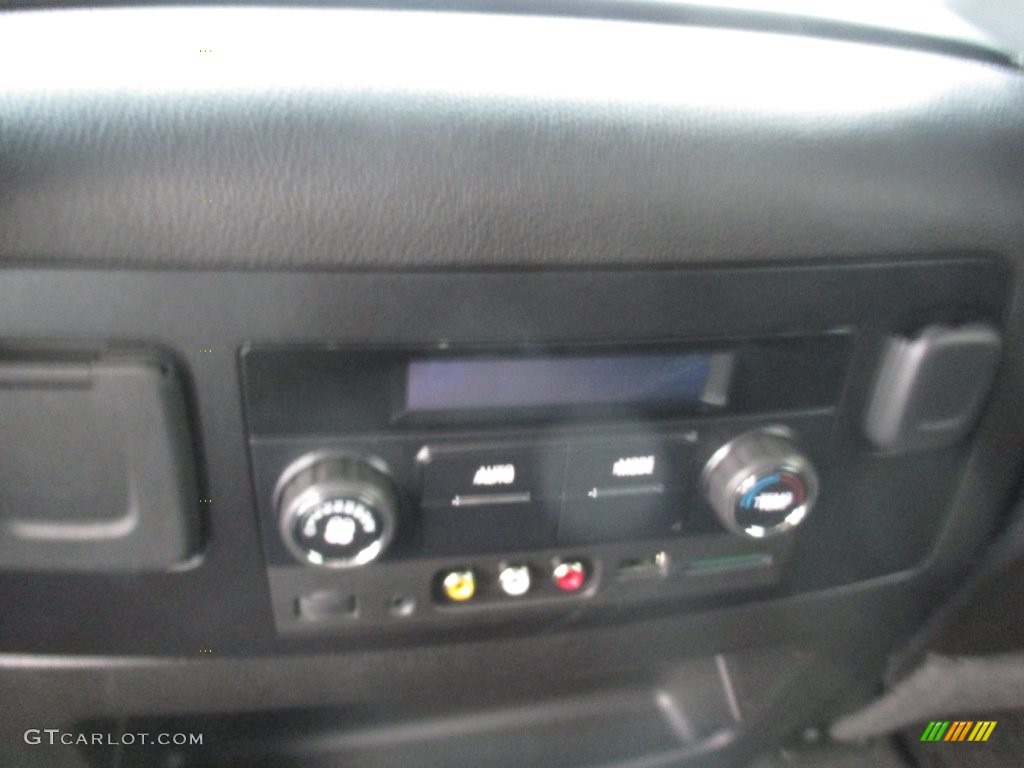 2016 Tahoe LT 4WD - Summit White / Jet Black photo #10