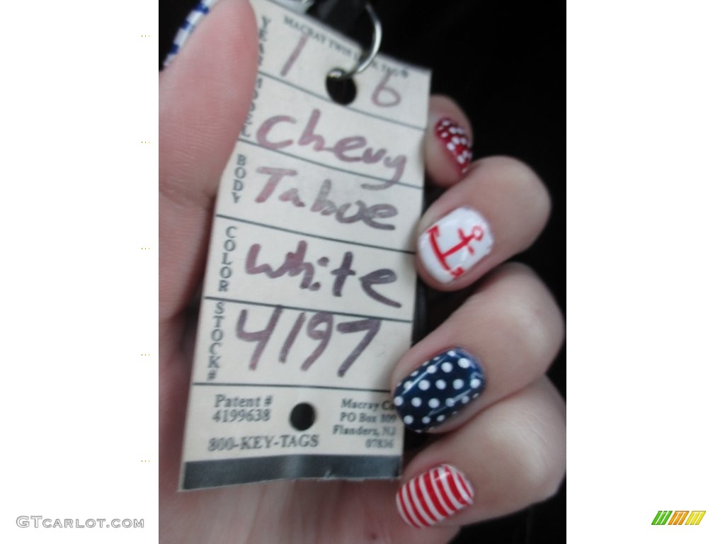 2016 Tahoe LT 4WD - Summit White / Jet Black photo #21