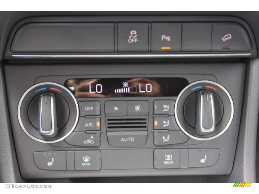 2016 Audi Q3 2.0 TSFI Premium Plus quattro Controls Photo #108414798