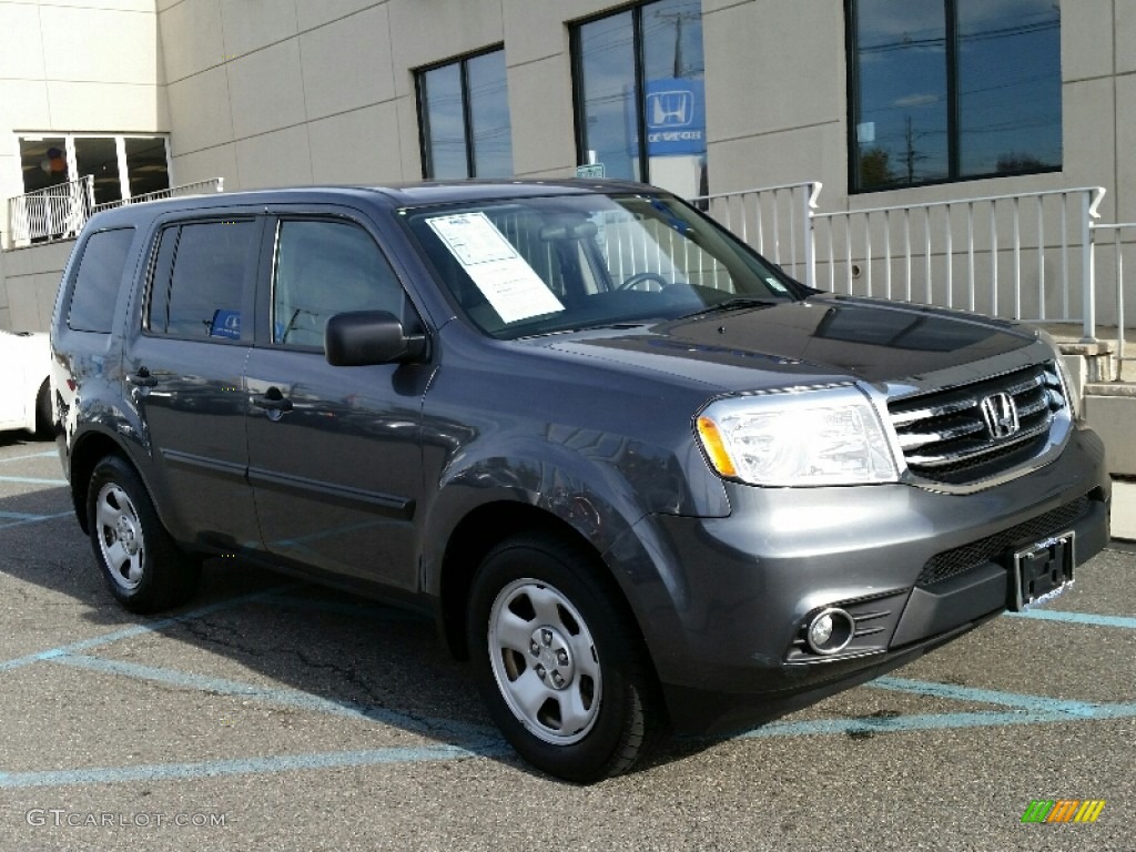 2013 Pilot LX 4WD - Polished Metal Metallic / Gray photo #1