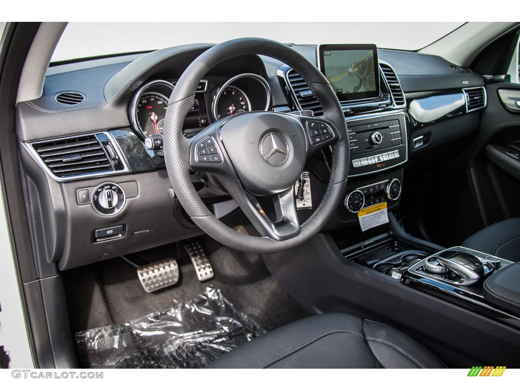 Black Interior 2016 Mercedes-Benz GLE 400 4Matic Photo #108422067