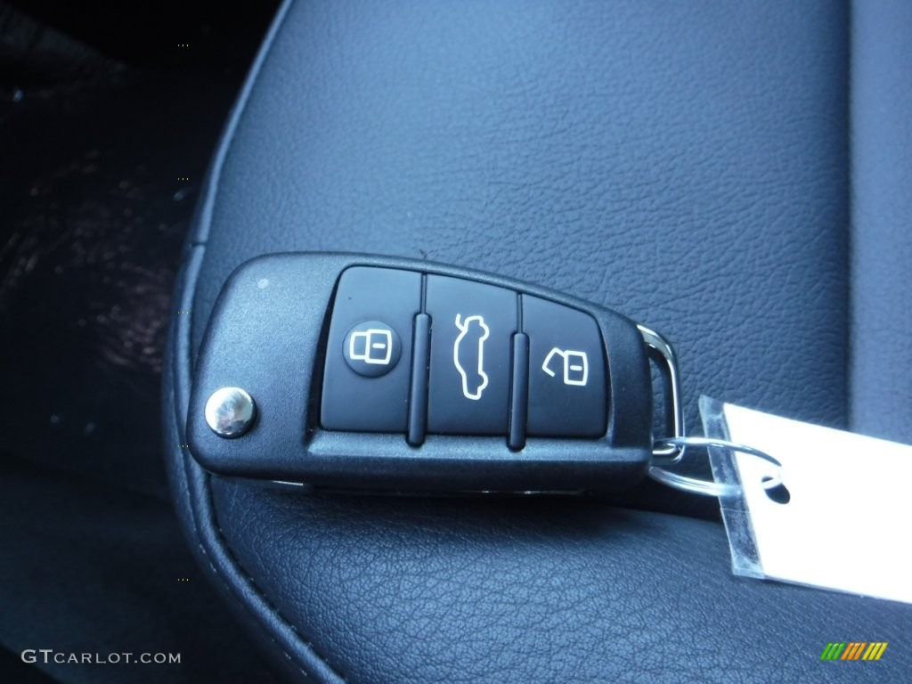 2016 Audi Q3 2.0 TSFI Premium Plus quattro Keys Photo #108427617