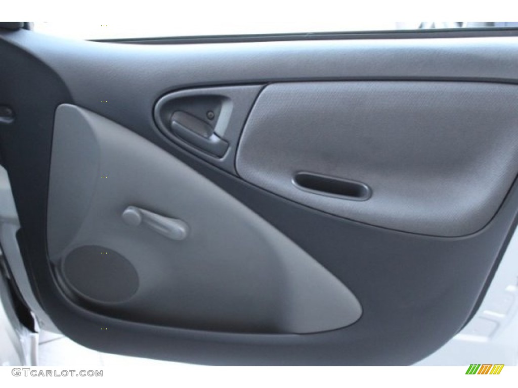 2003 ECHO Sedan - Silver Streak Mica / Shadow Gray photo #21