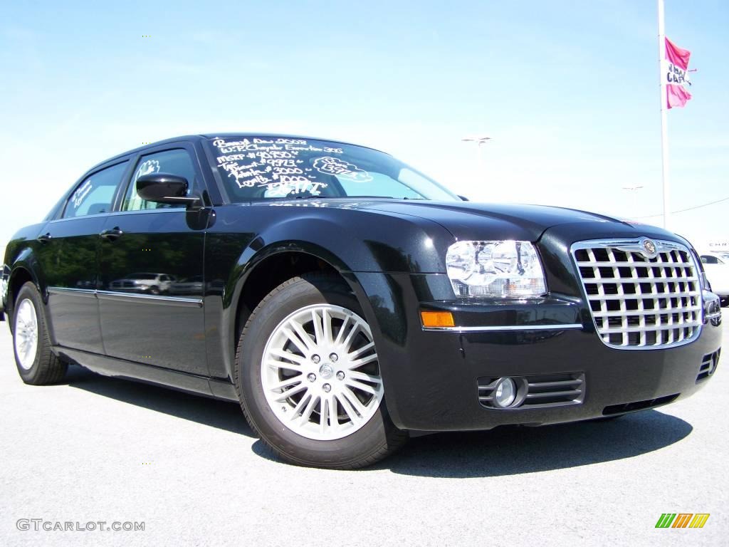 2008 300 Touring - Brilliant Black Crystal Pearl / Dark Slate Gray photo #1