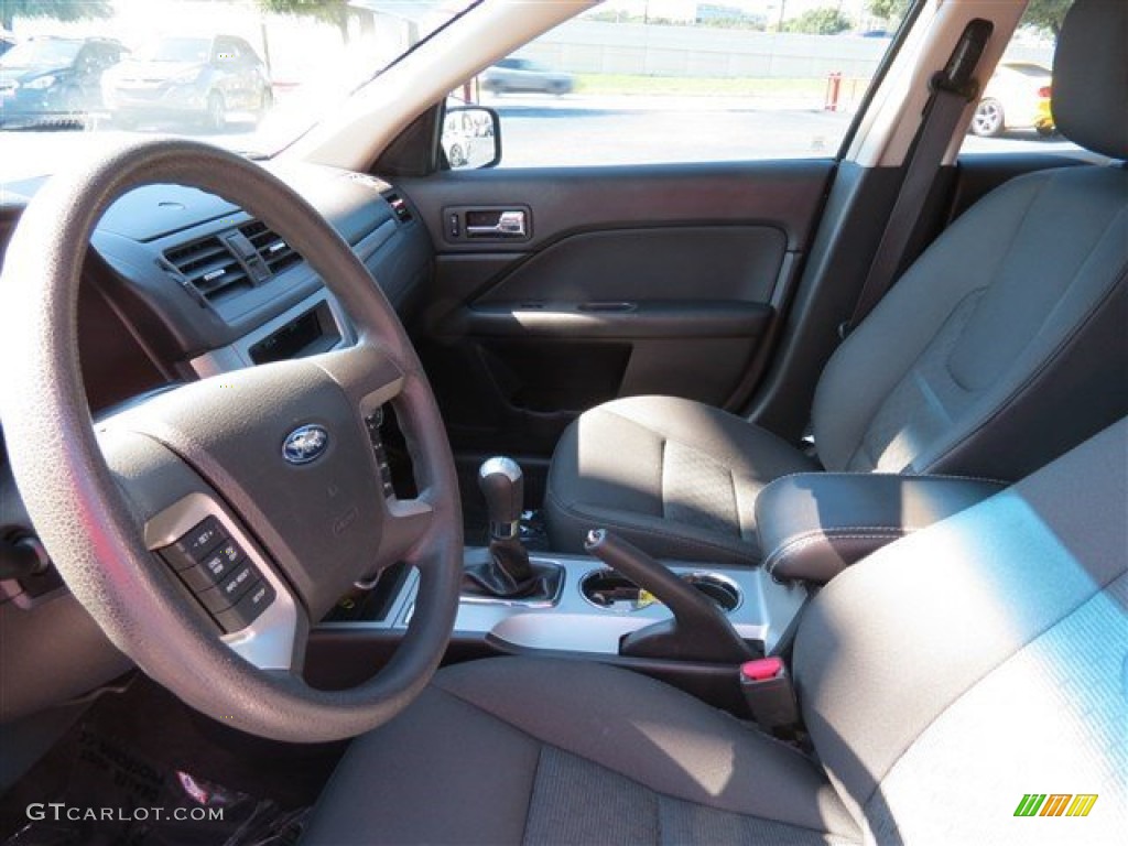 2010 Fusion SE - Brilliant Silver Metallic / Charcoal Black photo #13